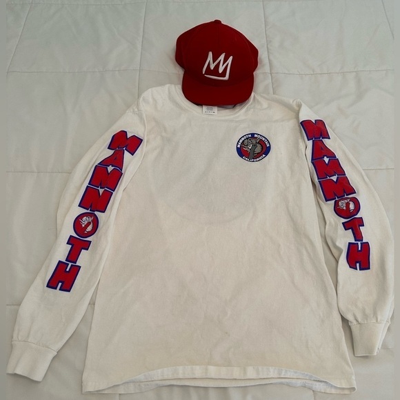 gilden Other - Vintage Kids Ski Mammoth Lakes California Long sleeve T-shirt with Hat